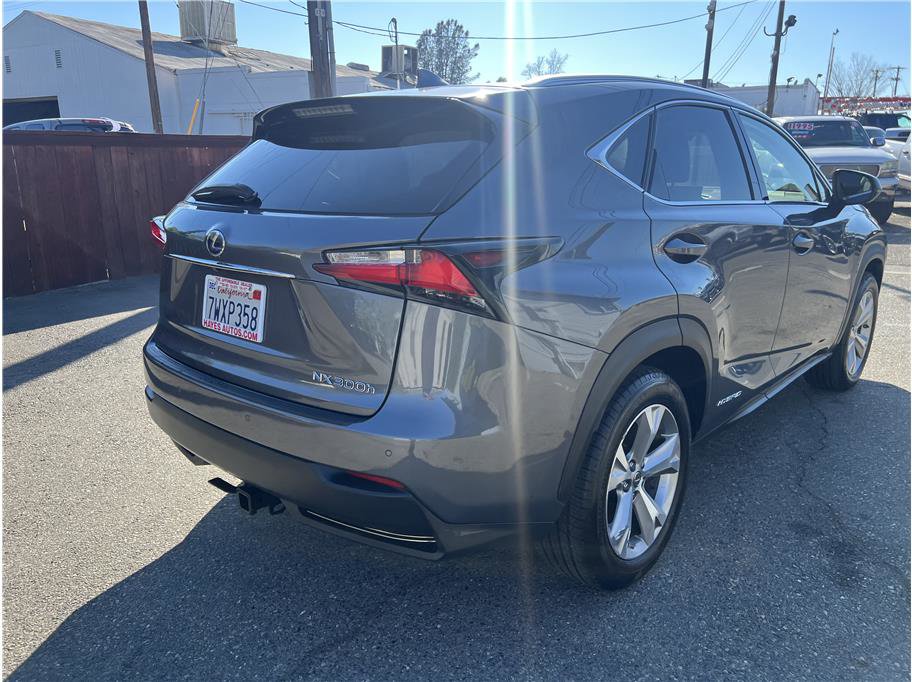 Used 2017 Lexus NX 300h 300h Sport Utility 4D image 7