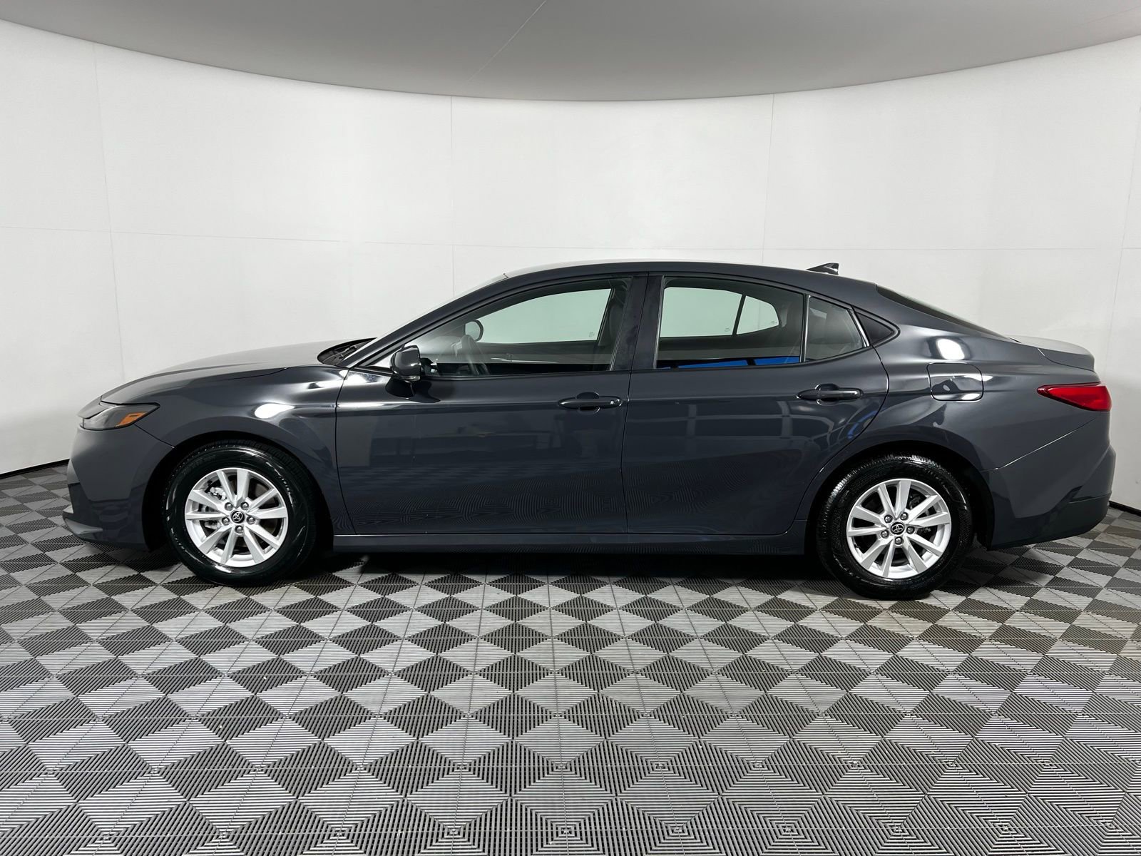 Certified 2025 Toyota Camry LE image 8