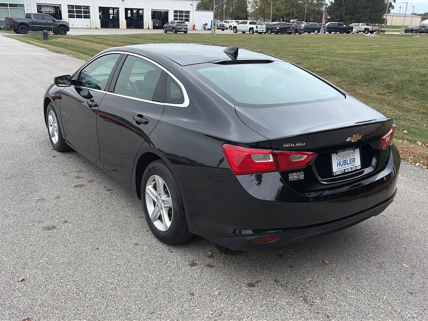 Used 2024 Chevrolet Malibu LT FWD image 3