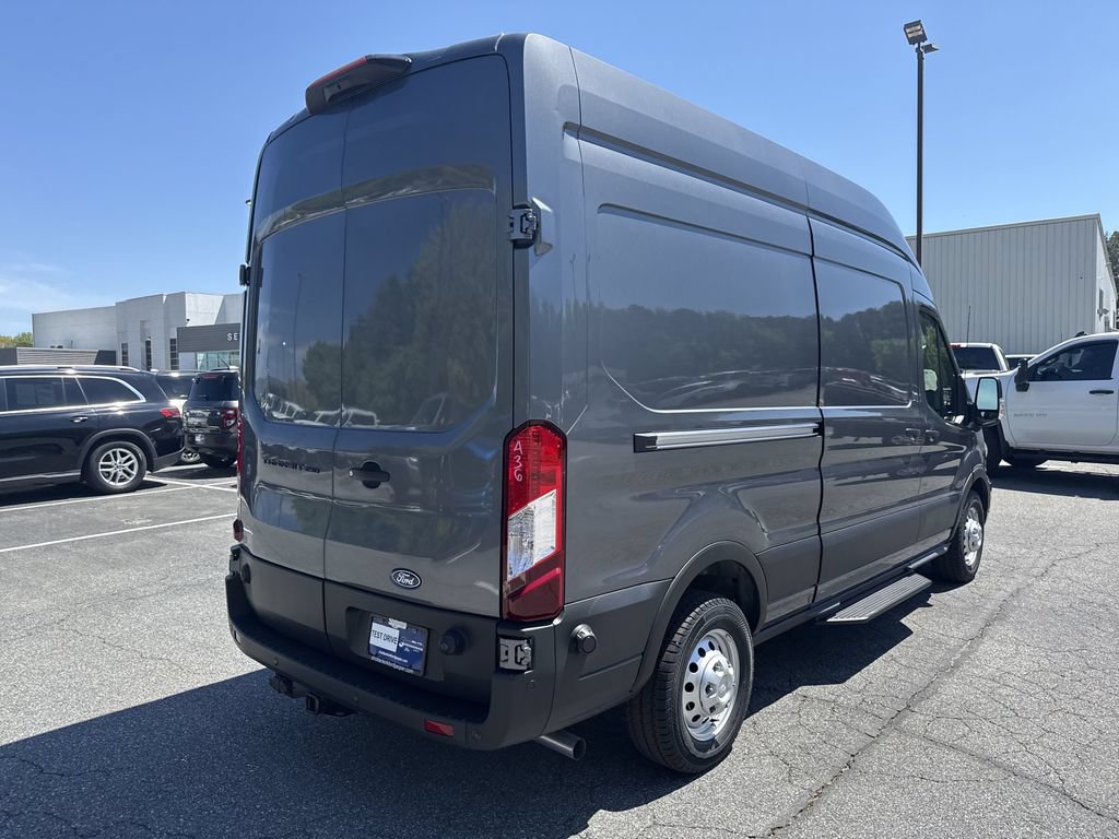 New 2026 Ford Transit 250 148 High Roof RWD image 7