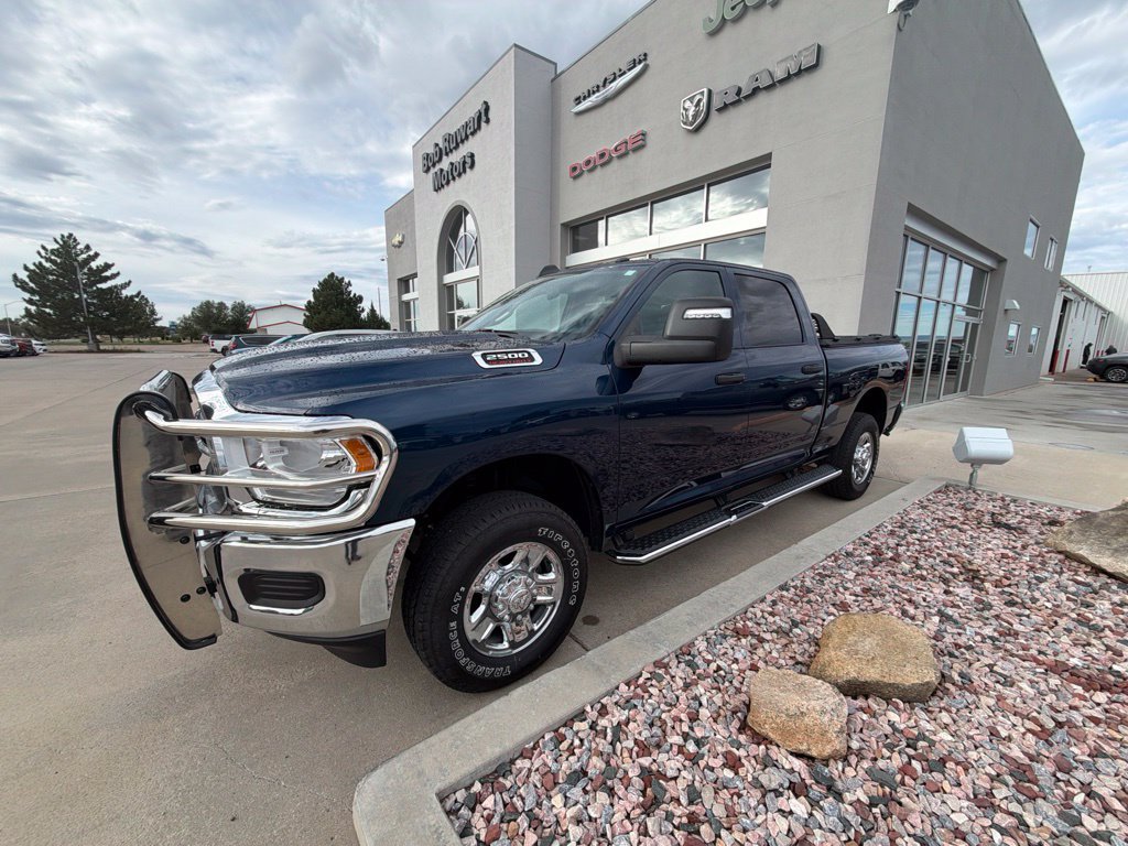 Used 2024 RAM 2500 Tradesman w/ Chrome Appearance Group AWD/4WD image 1
