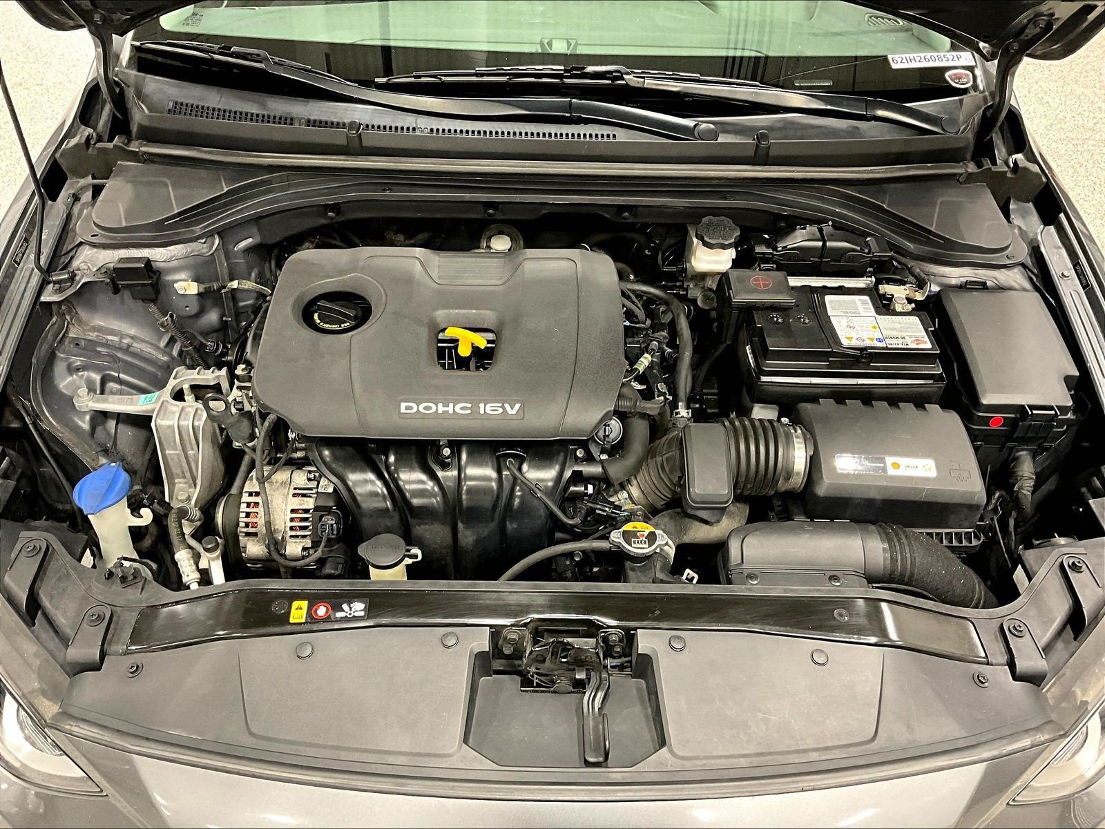 Used 2018 Hyundai Elantra Value Edition w/ Winter Weather Package FWD image 30