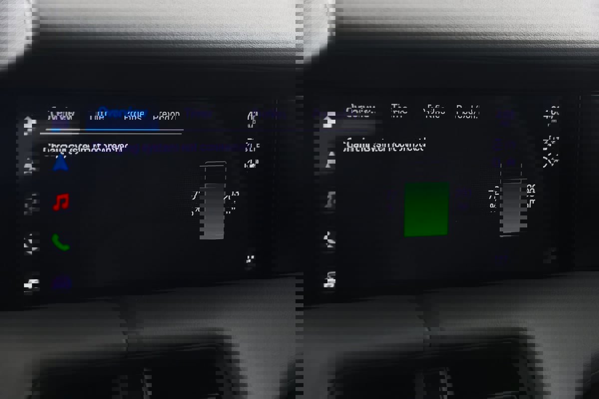 Used 2020 Porsche Taycan 4S image 43