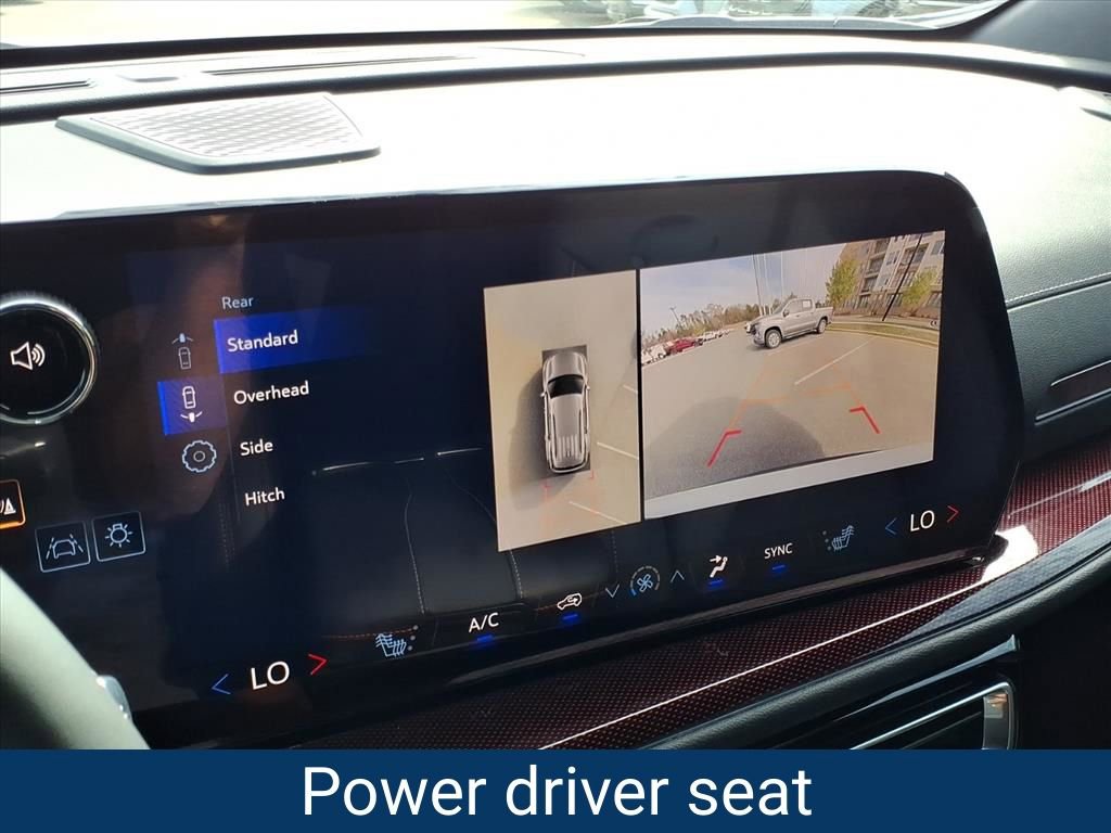 New 2026 Chevrolet Traverse Z71 w/ Enhanced Driving Package image 9