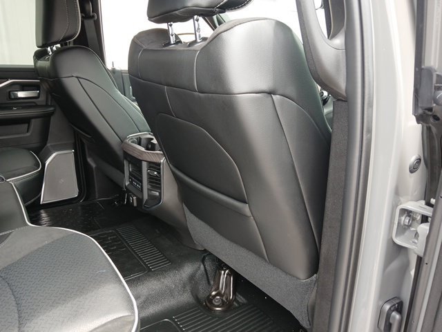 New 2026 RAM 4500 4x4 Crew Cab DRW w/ Laramie Trim Package image 33