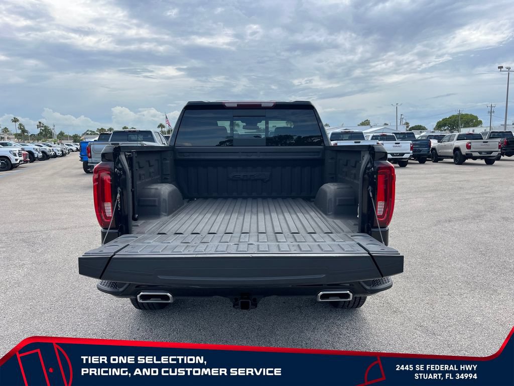 Used 2023 GMC Sierra 1500 AT4 w/ AT4 Premium Package AWD/4WD image 16