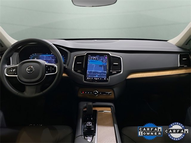 Used 2025 Volvo XC90 B6 Plus image 13