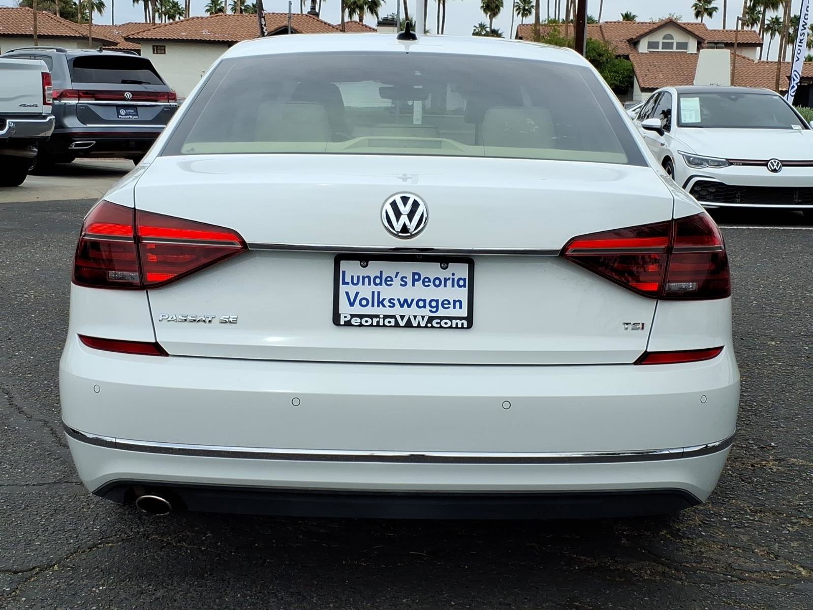 Used 2017 Volkswagen Passat 1.8T SE image 6