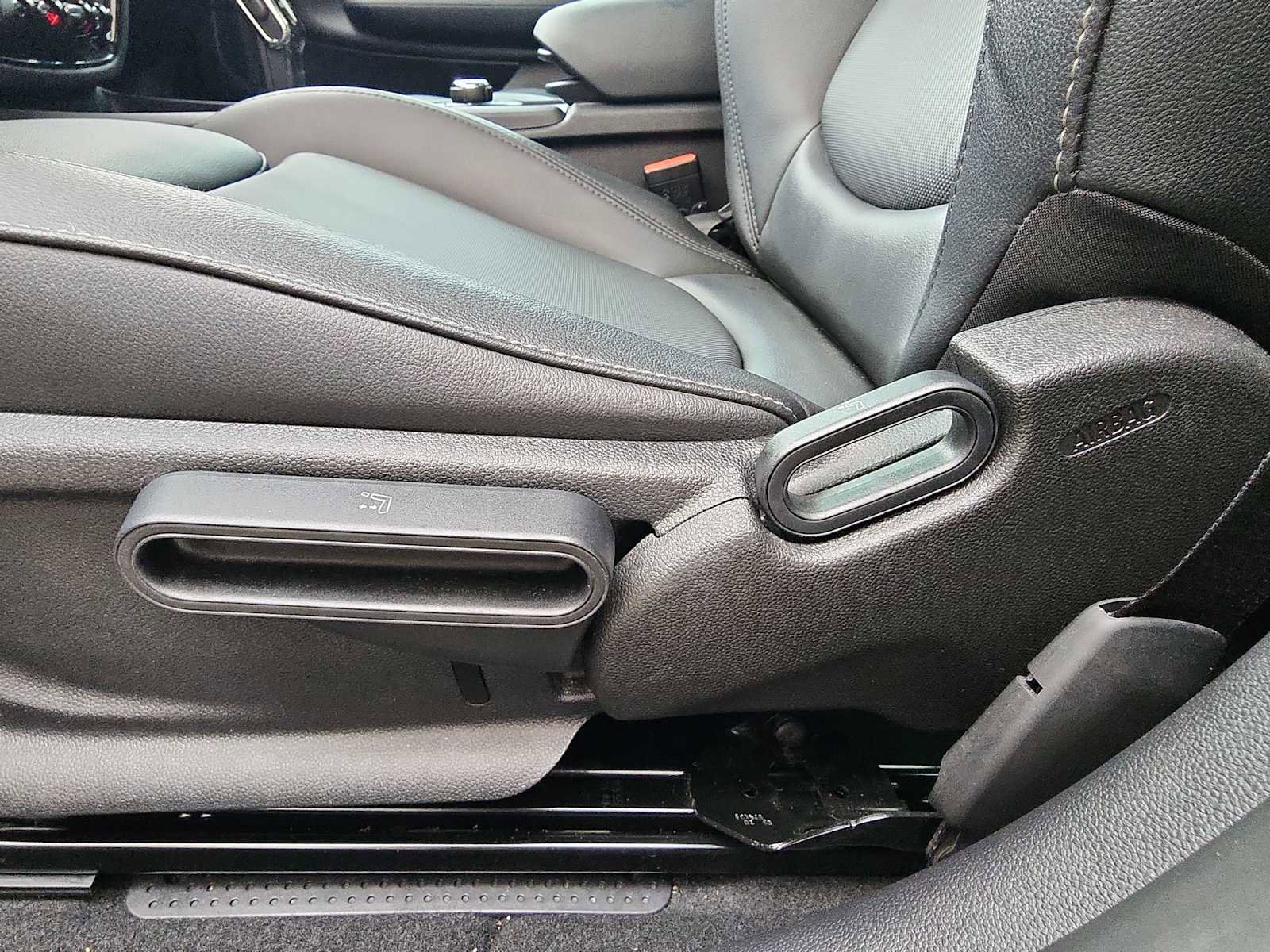 Used 2020 MINI Cooper Clubman S w/ Storage Package image 14