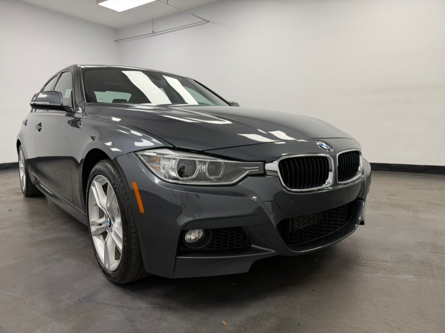Used 2015 BMW 335i xDrive Sedan w/ M Sport AWD/4WD image 11