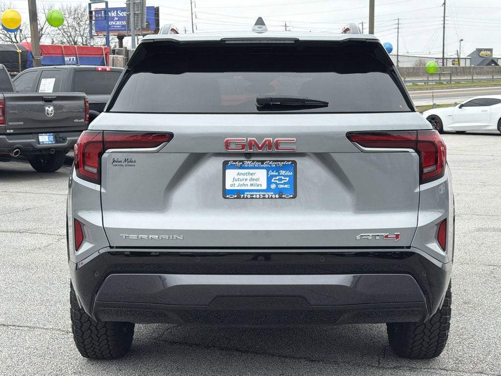 Used 2026 GMC Terrain AT4 image 22