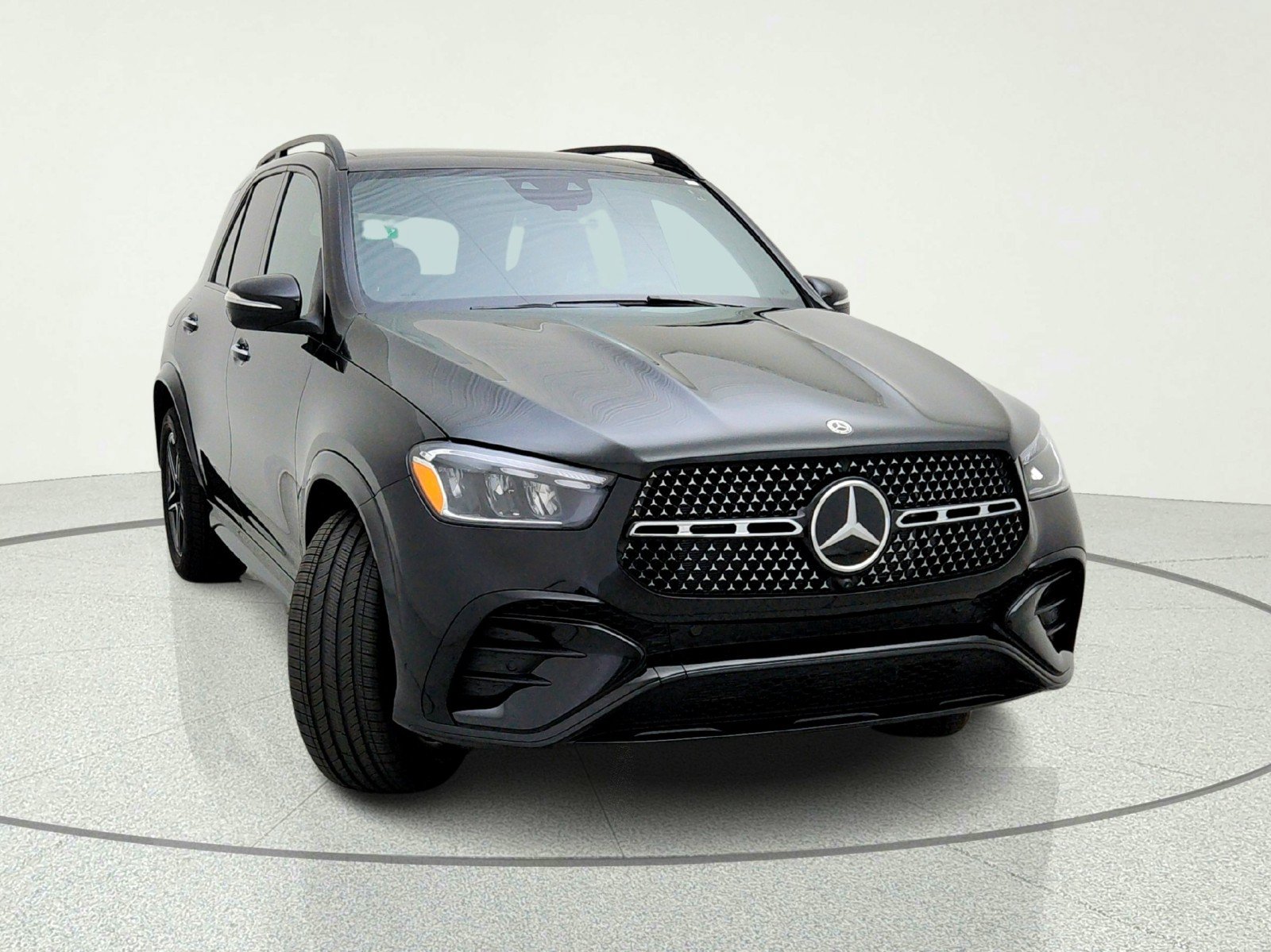 New 2026 Mercedes-Benz GLE 450e 4MATIC image 4