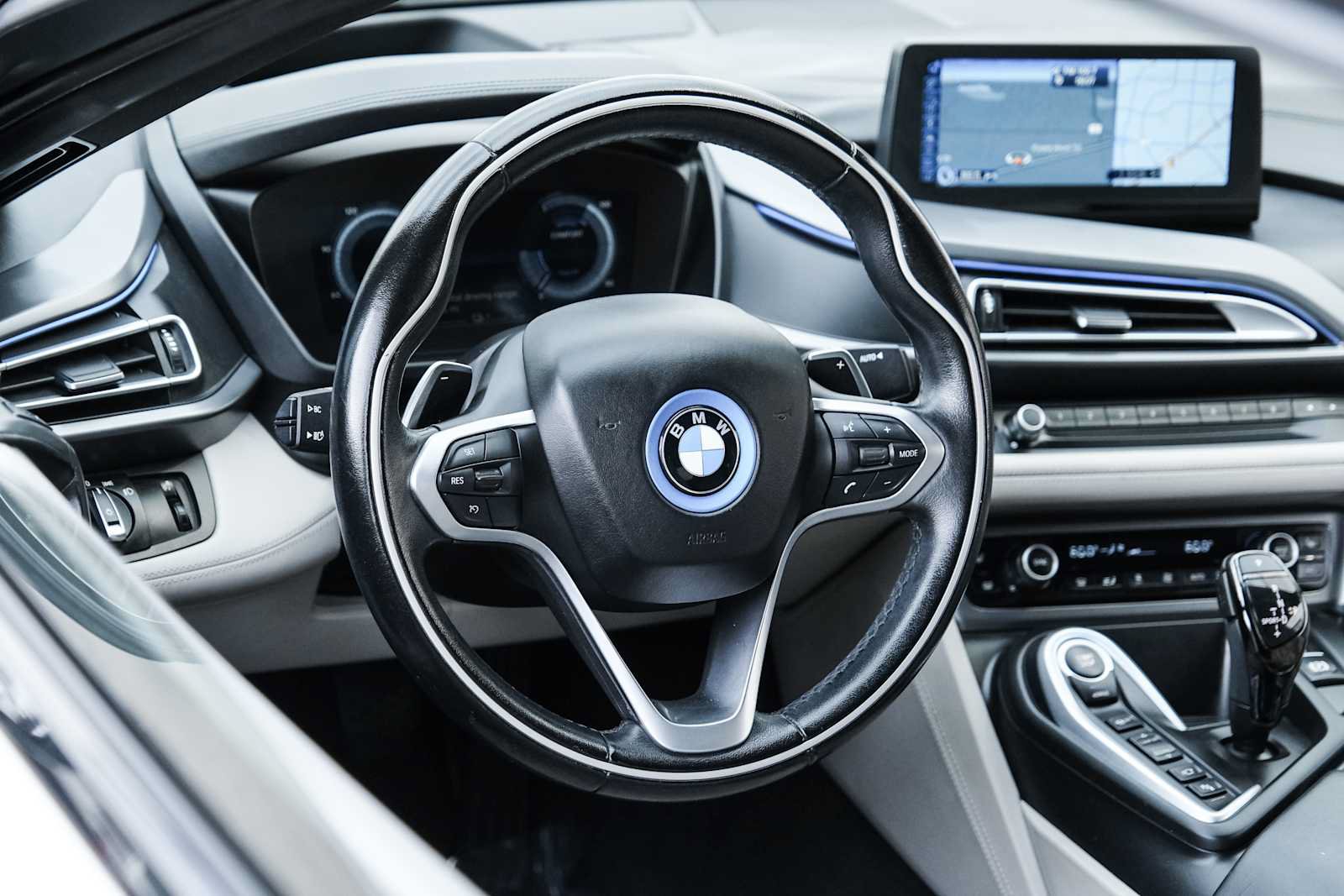 Used 2015 BMW i8 AWD/4WD image 19