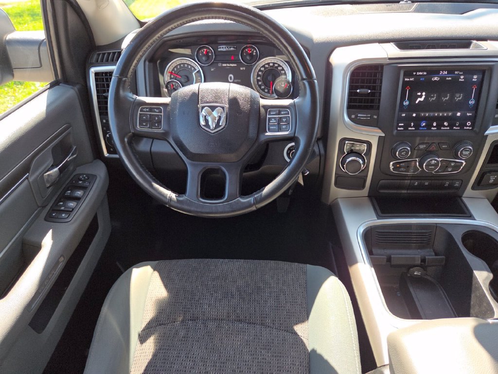Used 2019 RAM 1500 Big Horn RWD image 24