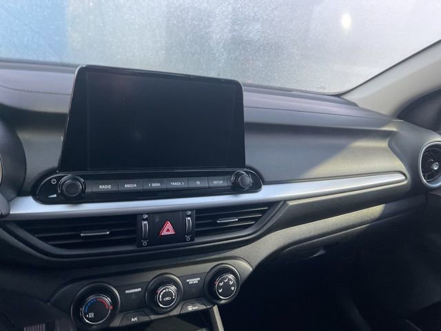 Used 2024 Kia Forte LXS image 11