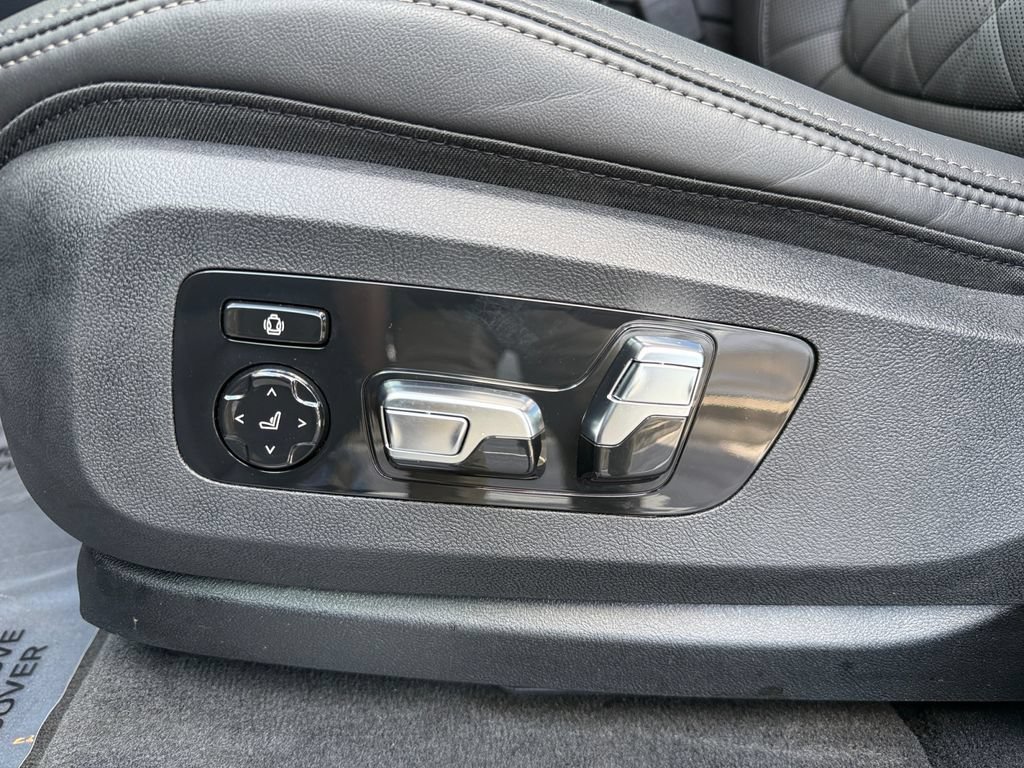 Used 2026 BMW X5 xDrive40i AWD/4WD image 36