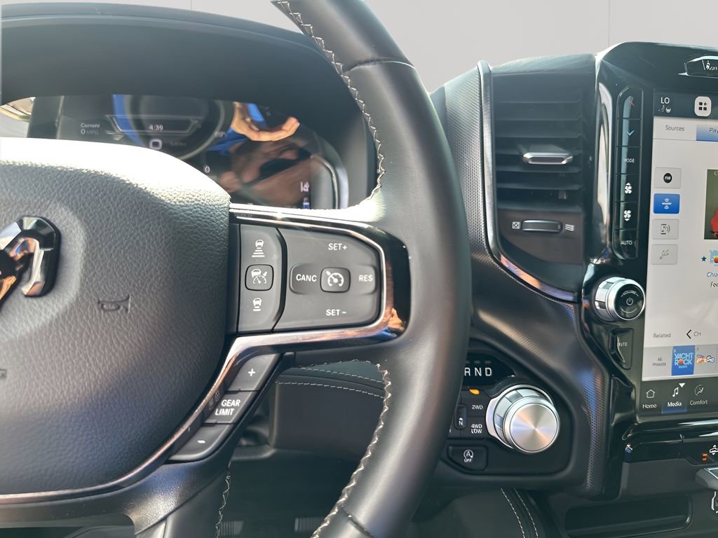 Used 2023 RAM 1500 Limited image 30