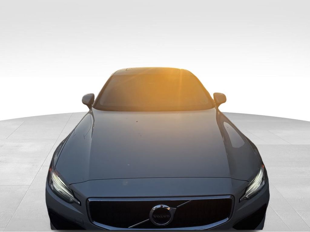 Used 2019 Volvo S60 T5 Momentum w/ Multimedia Package image 8