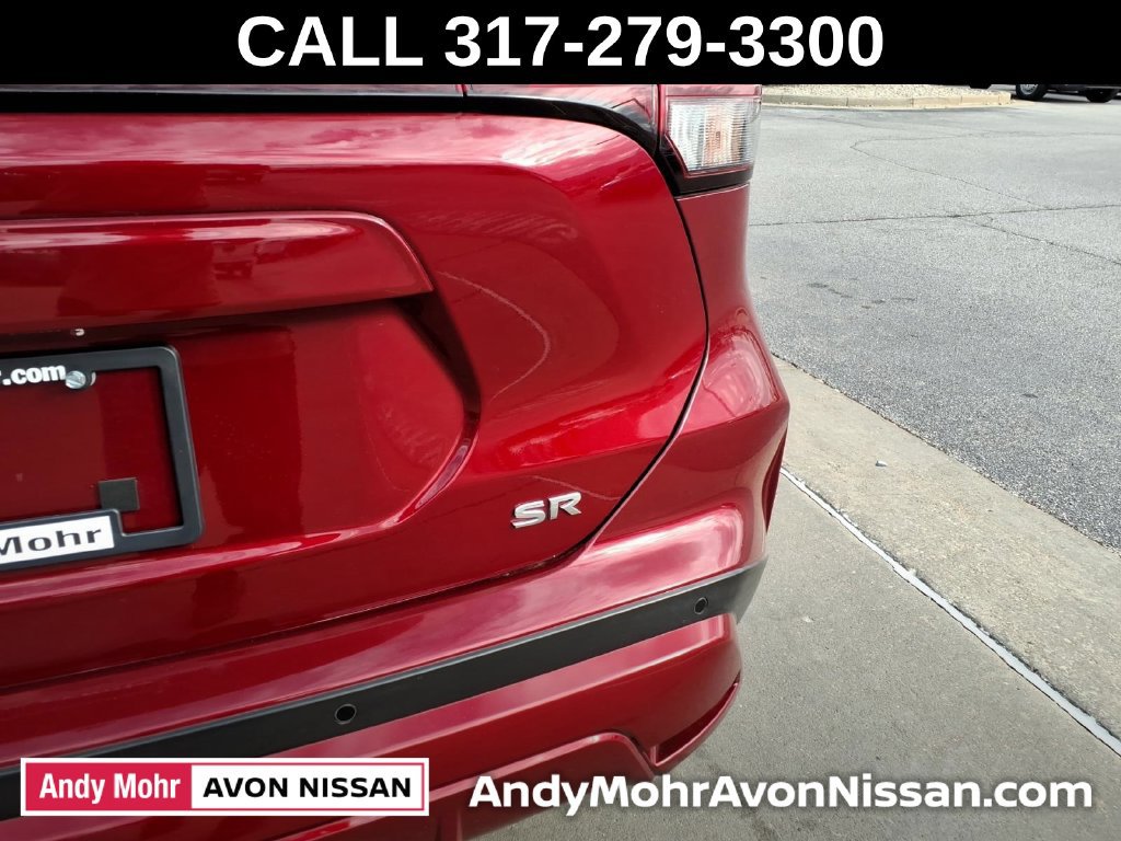 Used 2022 Nissan Kicks SR FWD image 12