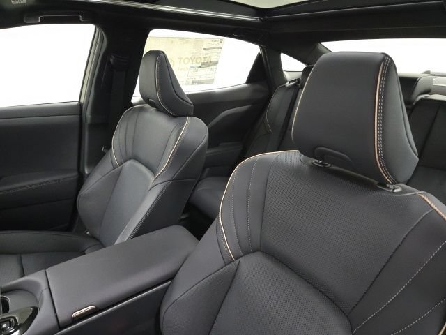 New 2026 Toyota Crown Platinum AWD/4WD image 19