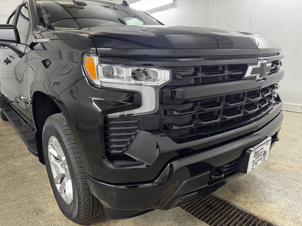 New 2026 Chevrolet Silverado 1500 RST AWD/4WD image 2
