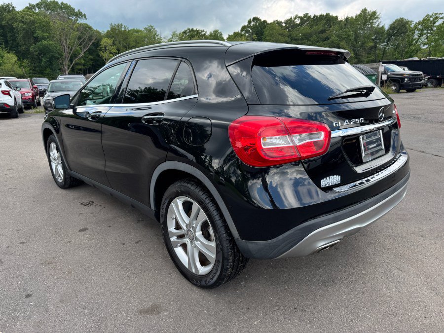 Used 2016 Mercedes-Benz GLA 250 4MATIC image 3
