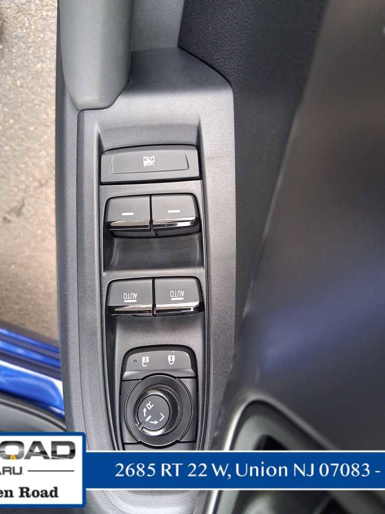 Used 2025 Subaru Impreza 2.0i image 13