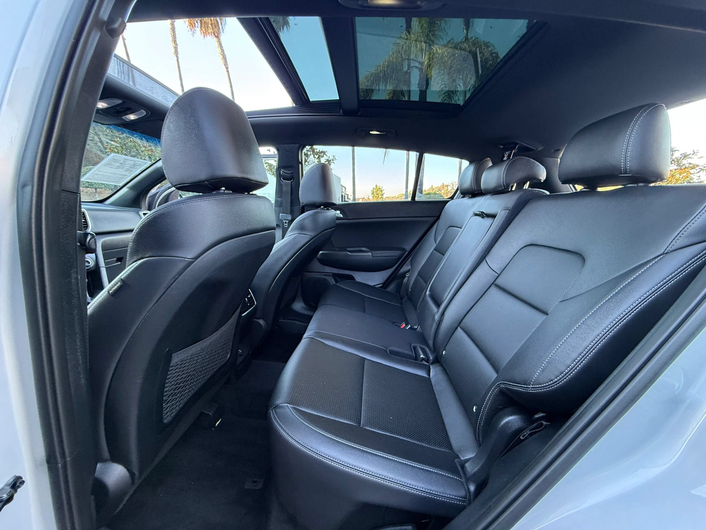 Used 2022 Kia Sportage Nightfall Edition FWD image 15