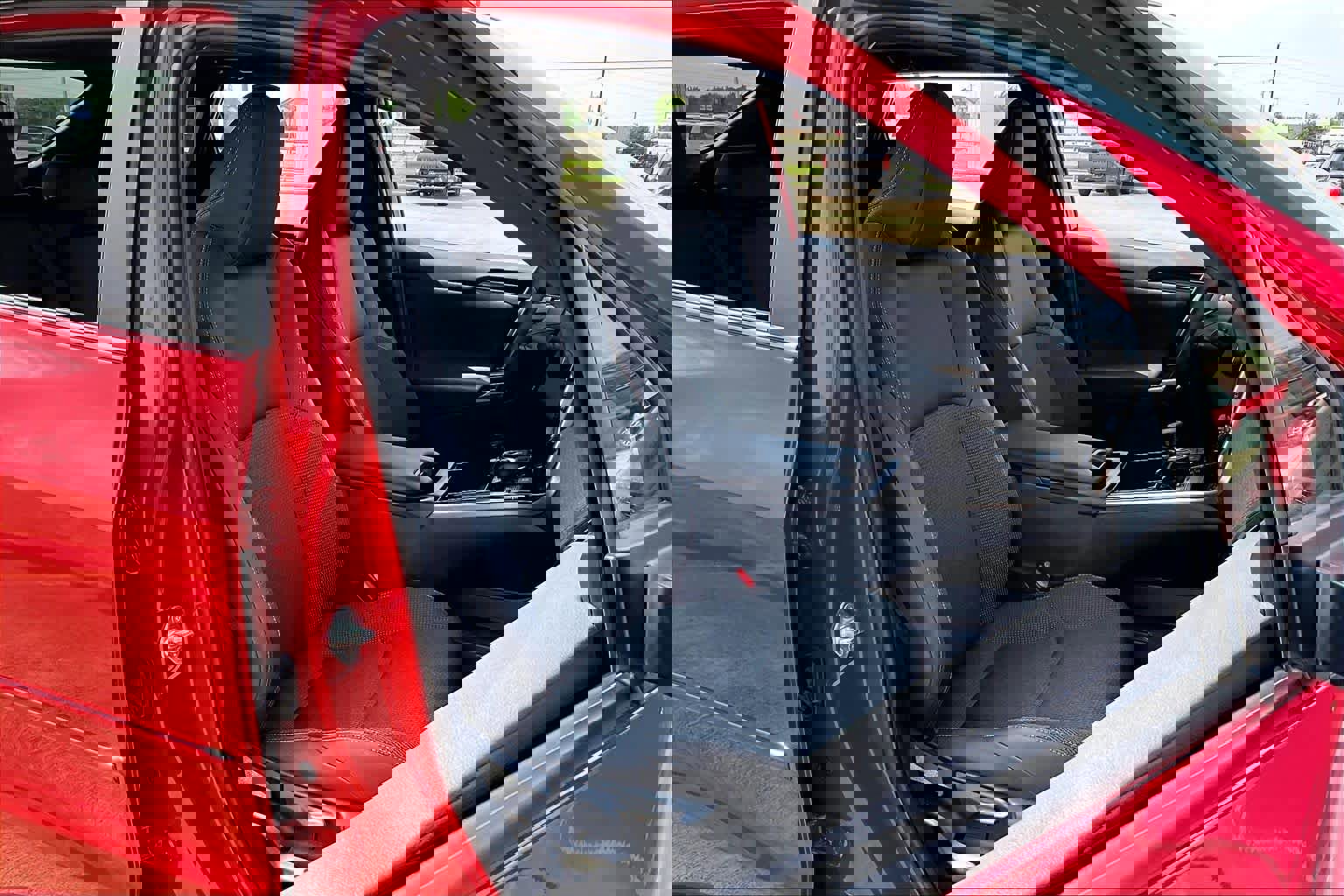 Used 2024 Toyota bZ4X XLE w/ Weather Package AWD/4WD image 8