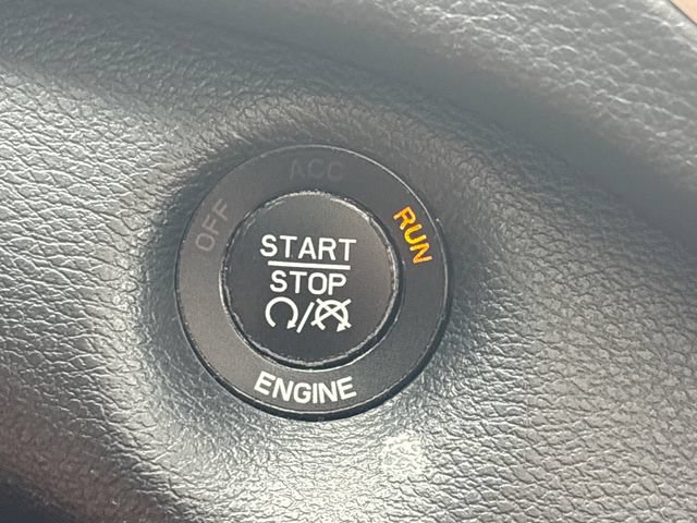 Used 2015 Jeep Cherokee Limited AWD/4WD image 19