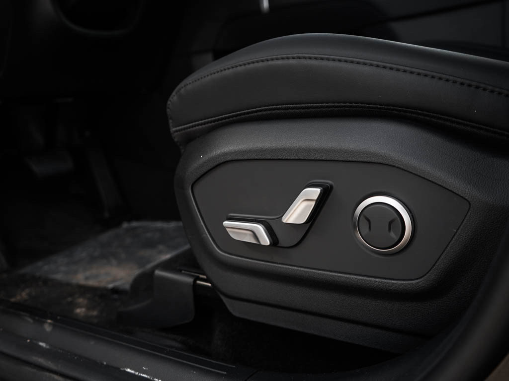 New 2026 Hyundai Santa Fe SEL AWD/4WD image 19