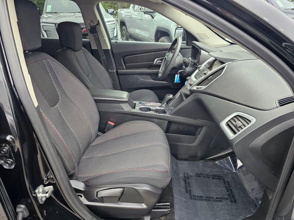 Used 2017 GMC Terrain SLE image 11