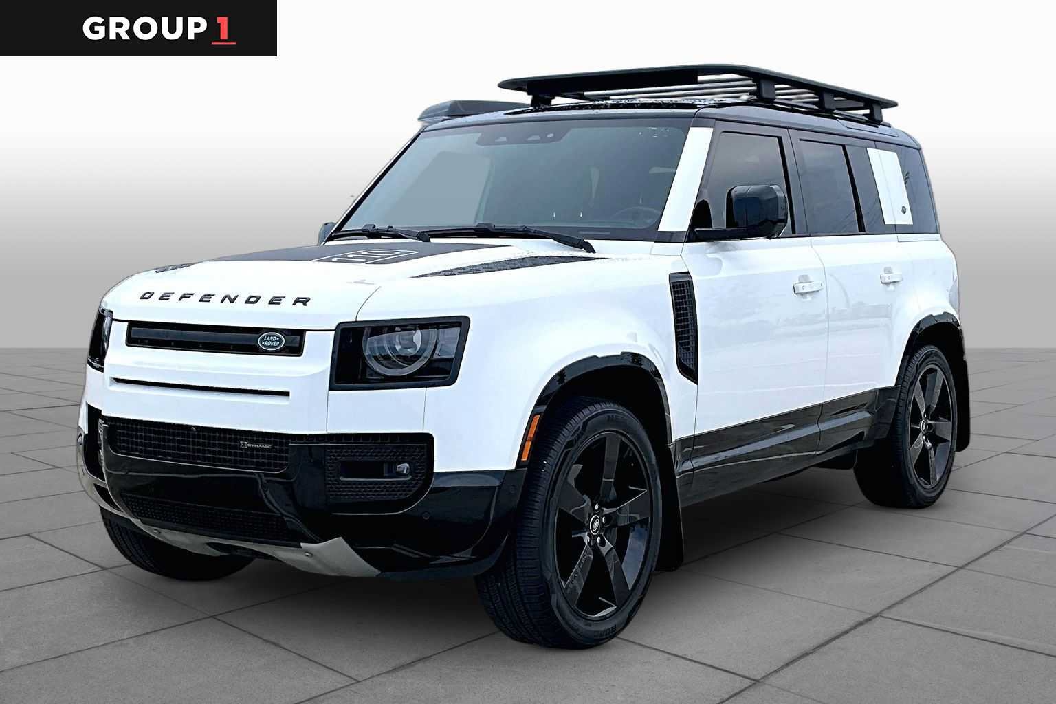 Used 2022 Land Rover Defender 110 X-Dynamic HSE AWD/4WD image 1