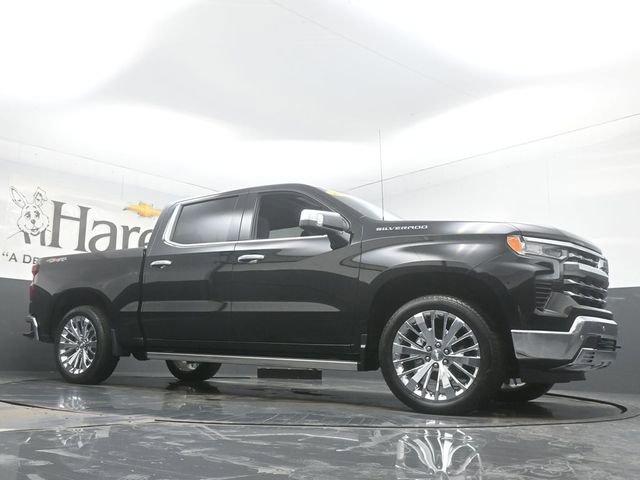 Used 2023 Chevrolet Silverado 1500 LTZ w/ LTZ Convenience Package II image 2