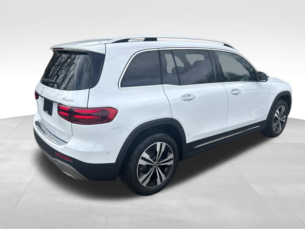 New 2026 Mercedes-Benz GLB 250 4MATIC image 5