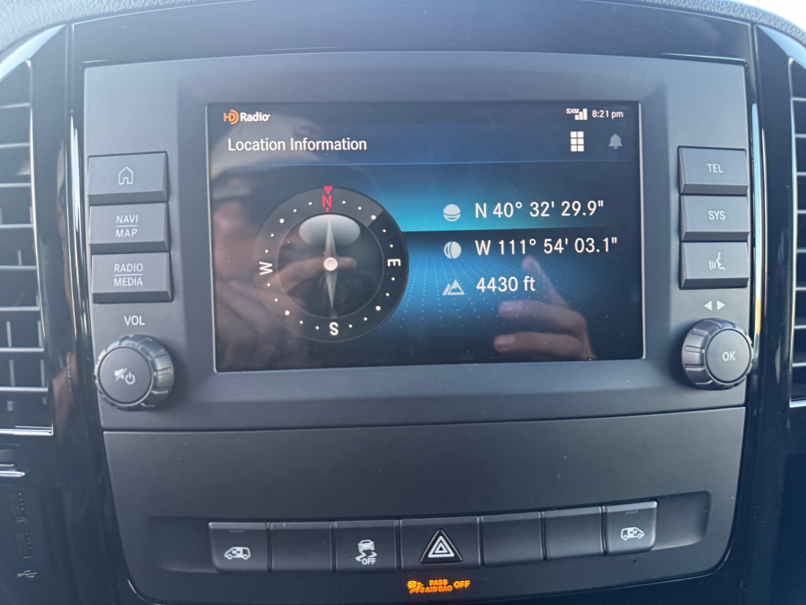 Used 2023 Mercedes-Benz Metris Passenger image 25