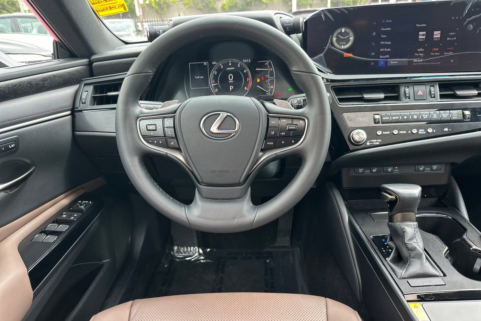 Used 2025 Lexus ES 350 w/ Premium Package FWD image 17