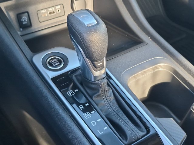 Used 2024 Nissan Sentra SV FWD image 27
