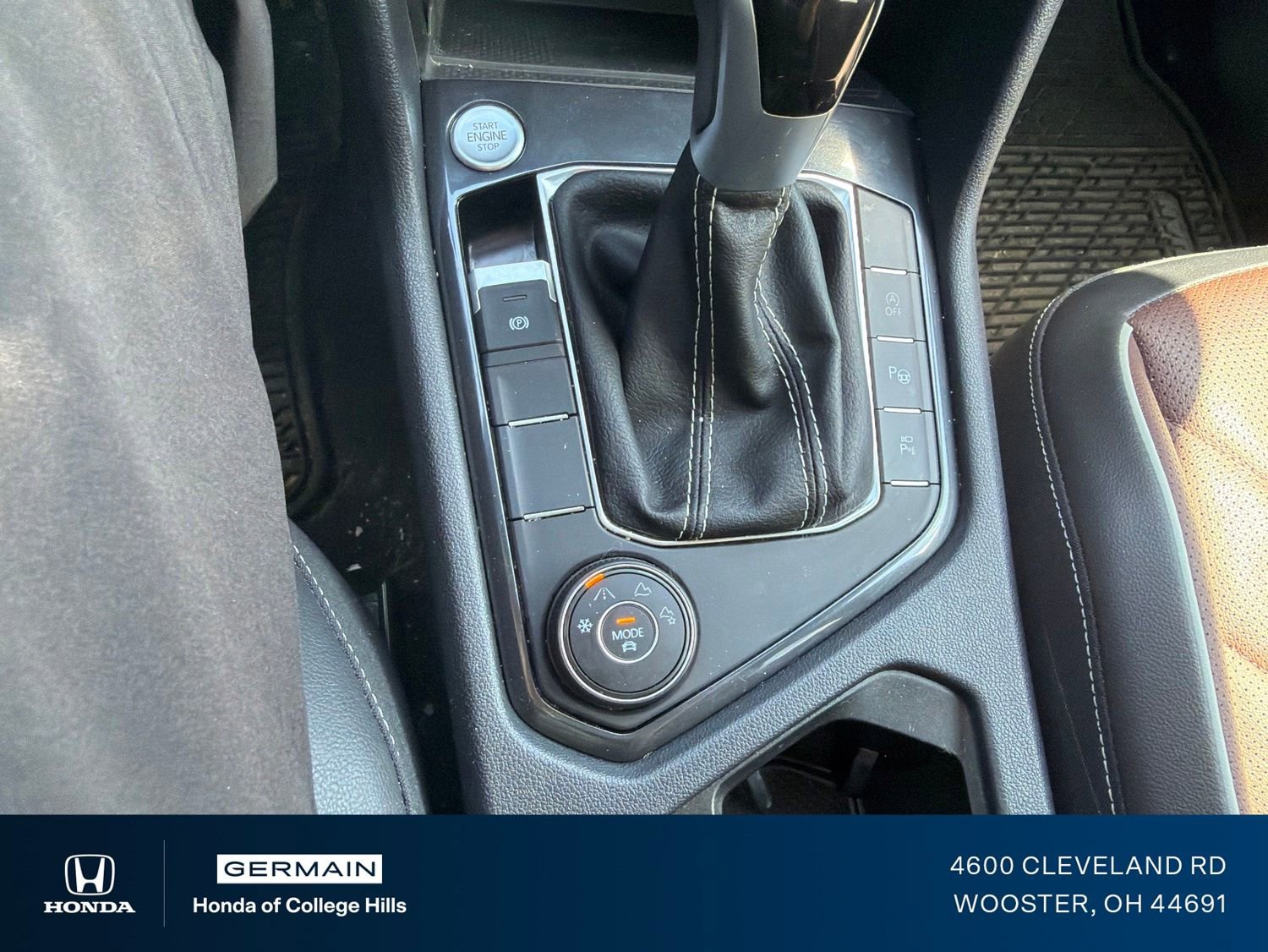 Used 2024 Volkswagen Tiguan SEL R-Line AWD/4WD image 20