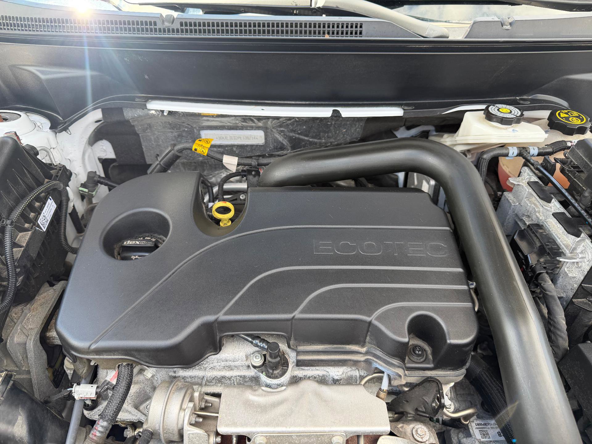 Used 2023 GMC Terrain SLE w/ Driver Convenience Package image 34