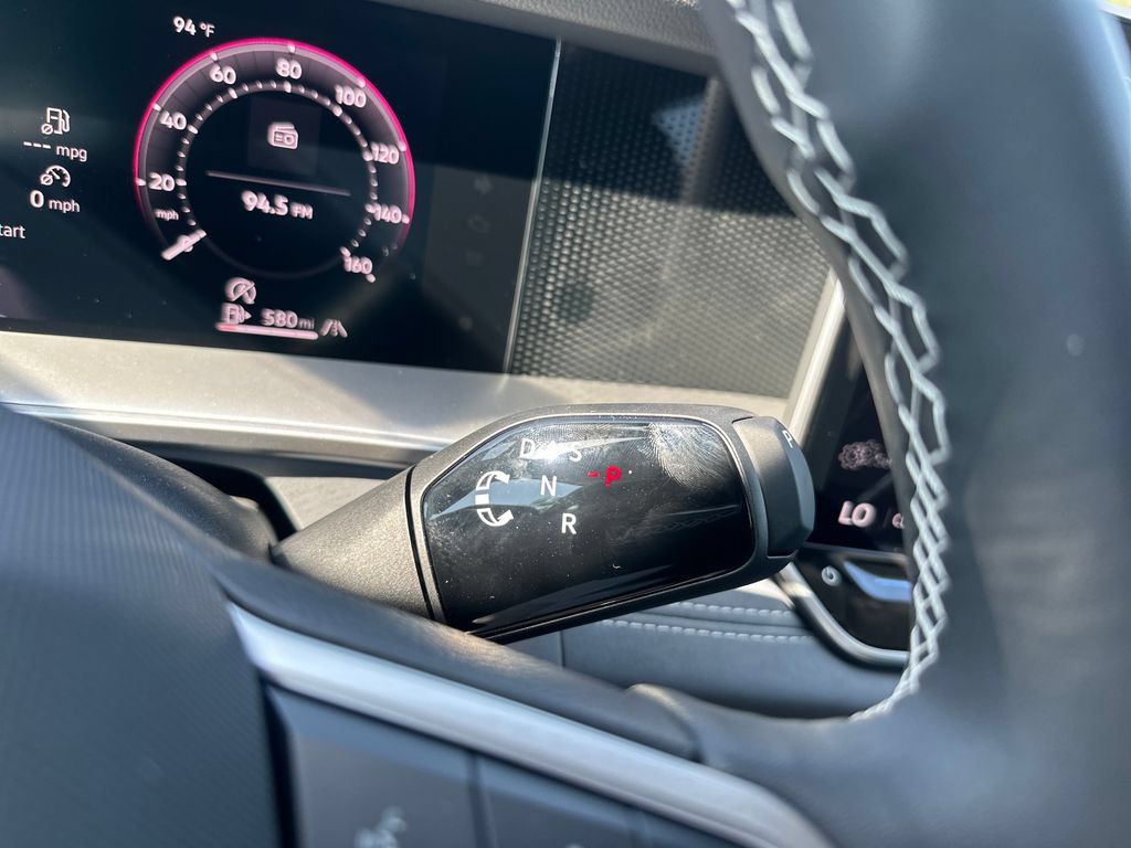 New 2026 Volkswagen Tiguan SE AWD/4WD image 23