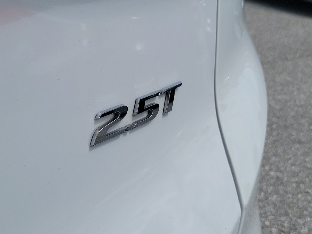 Used 2023 Hyundai Santa Fe Calligraphy FWD image 6