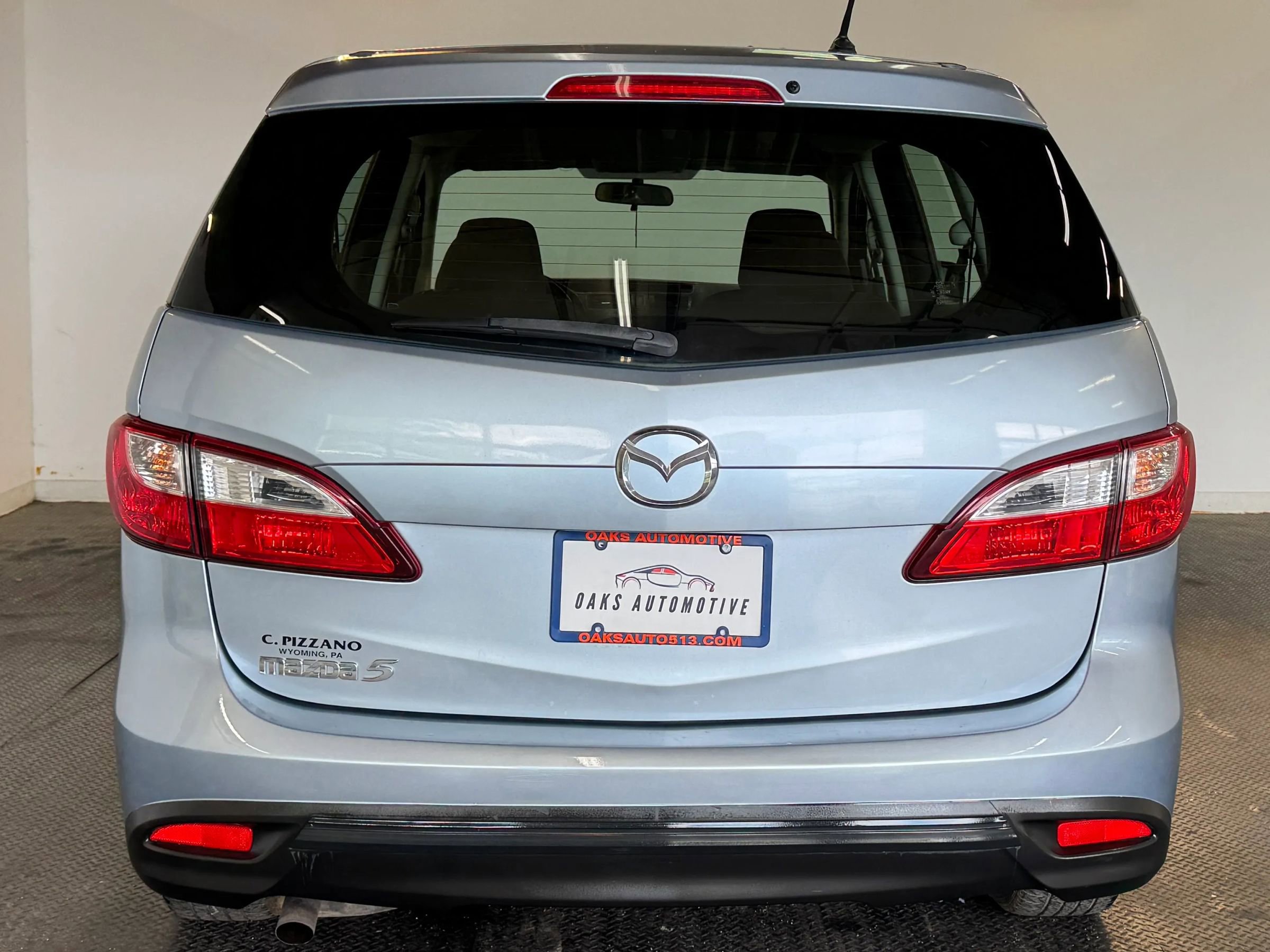 Used 2012 MAZDA MAZDA5 Sport image 6