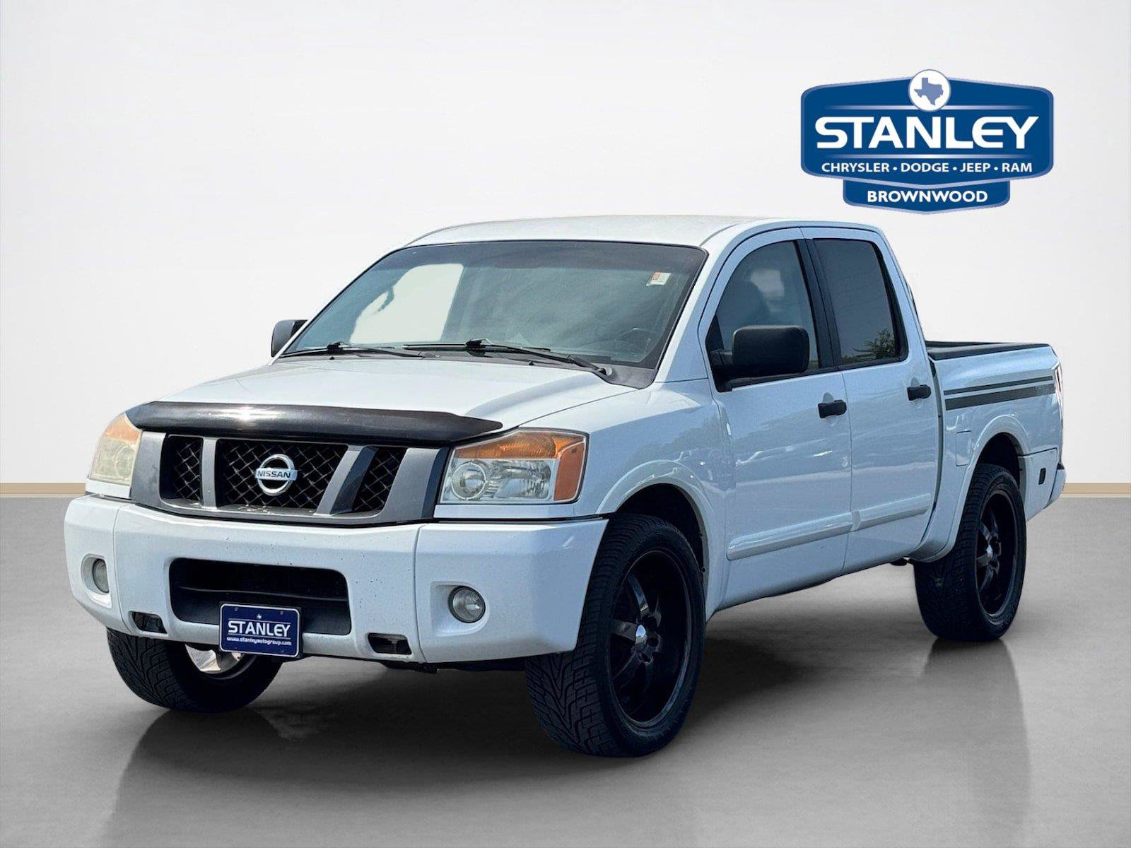 Used 2012 Nissan Titan SV w/ Sport Appearance Pkg RWD image 5