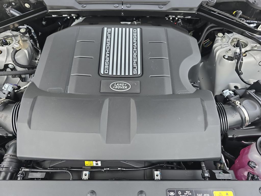 New 2026 Land Rover Defender 110 X-Dynamic SE image 31