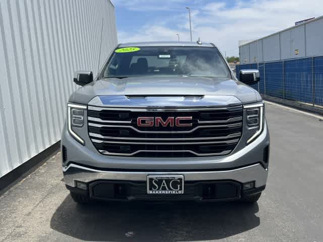 Used 2025 GMC Sierra 1500 SLT AWD/4WD image 2