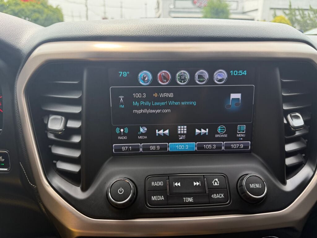 Used 2018 GMC Acadia Denali w/ Technology Package AWD/4WD image 18