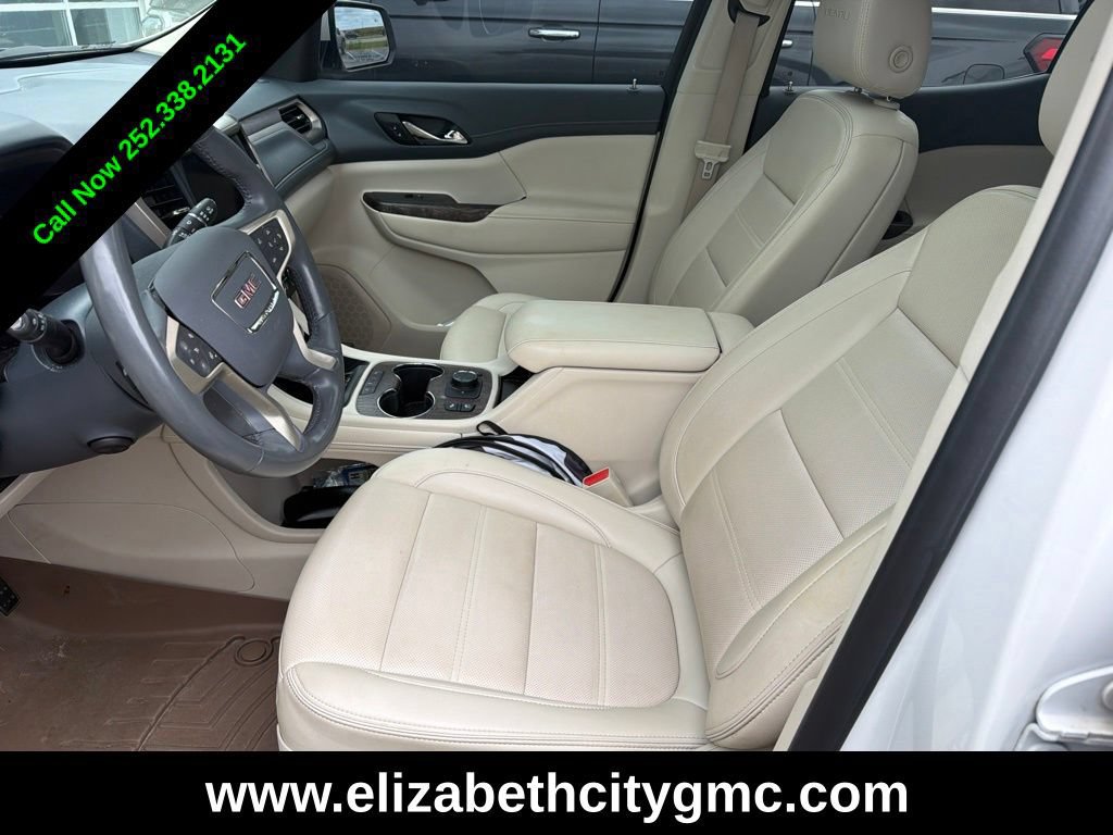 Used 2022 GMC Acadia Denali w/ Denali Ultimate Package FWD image 6