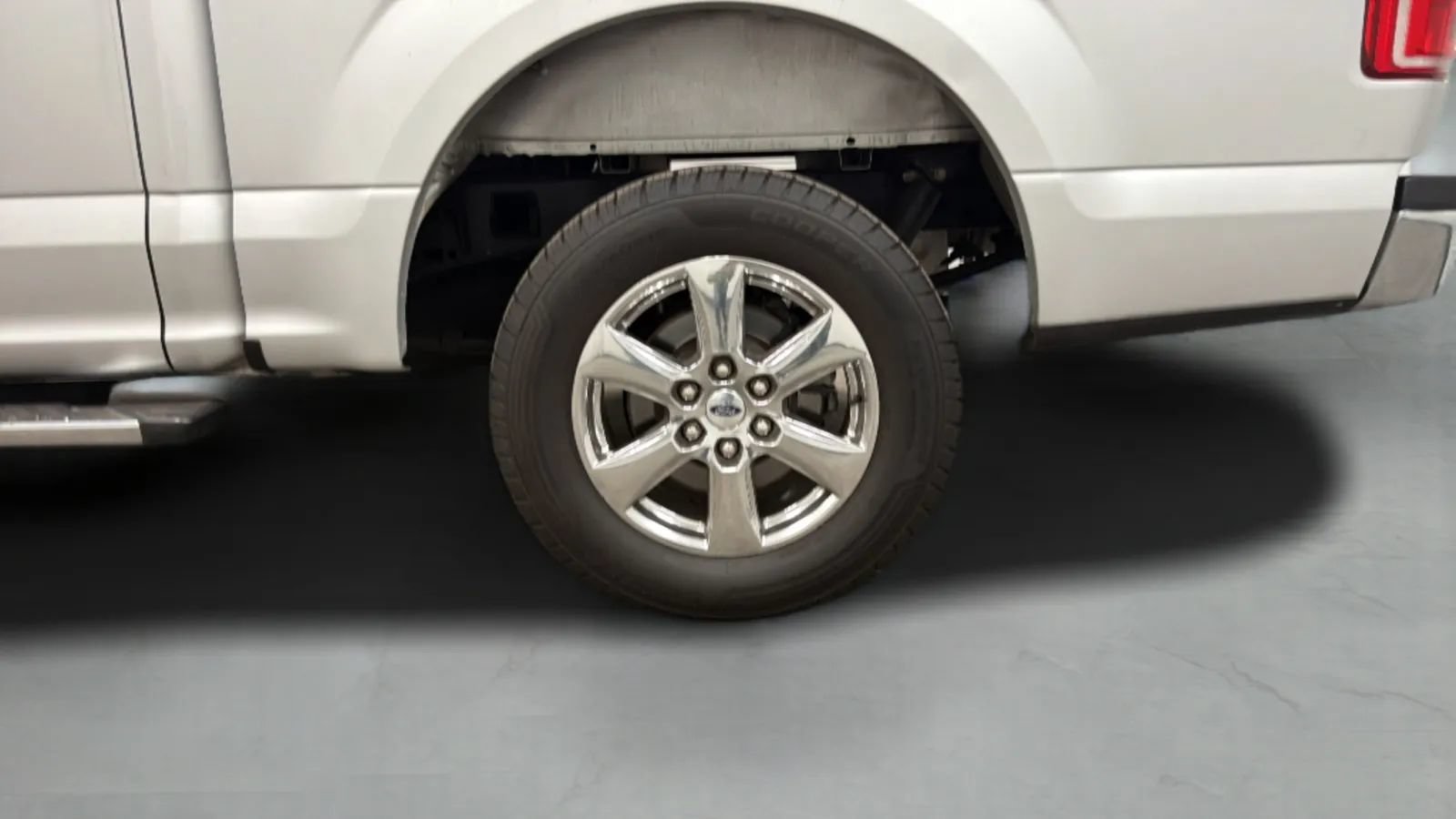 Used 2019 Ford F150 XLT w/ Equipment Group 302A Luxury RWD image 27