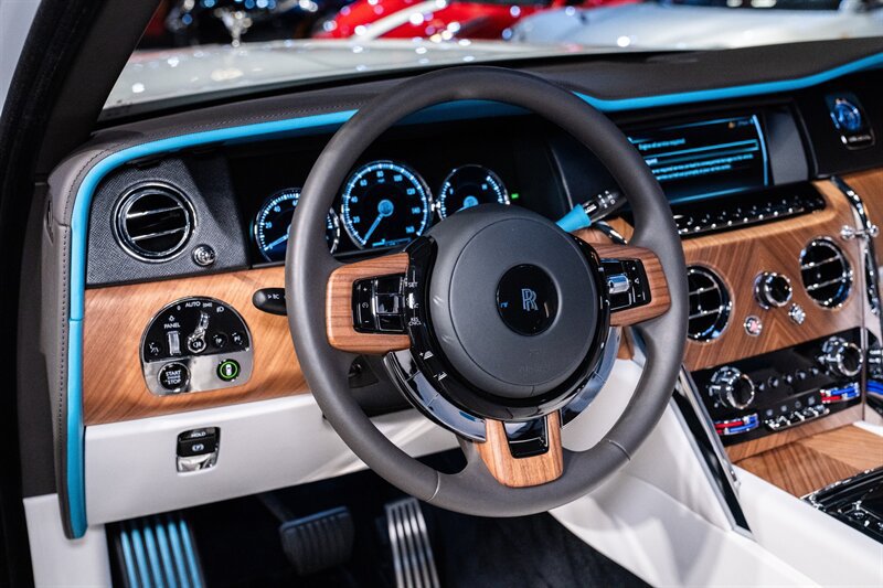Used 2023 Rolls-Royce Cullinan w/ Cullinan Package AWD/4WD image 25